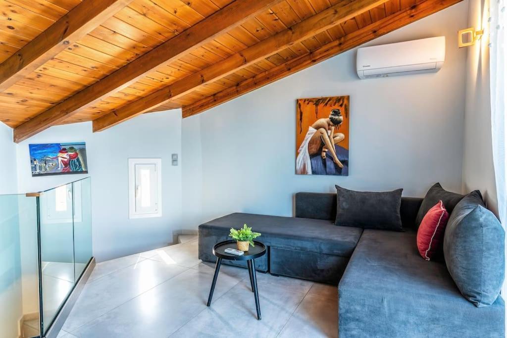 Zefyros Suite , Seafront Retreat ! Πάνορμος Εξωτερικό φωτογραφία