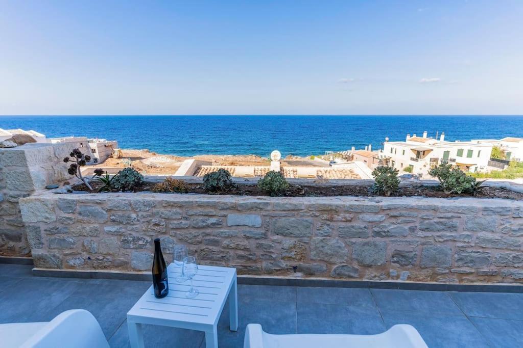 Zefyros Suite , Seafront Retreat ! Πάνορμος Εξωτερικό φωτογραφία