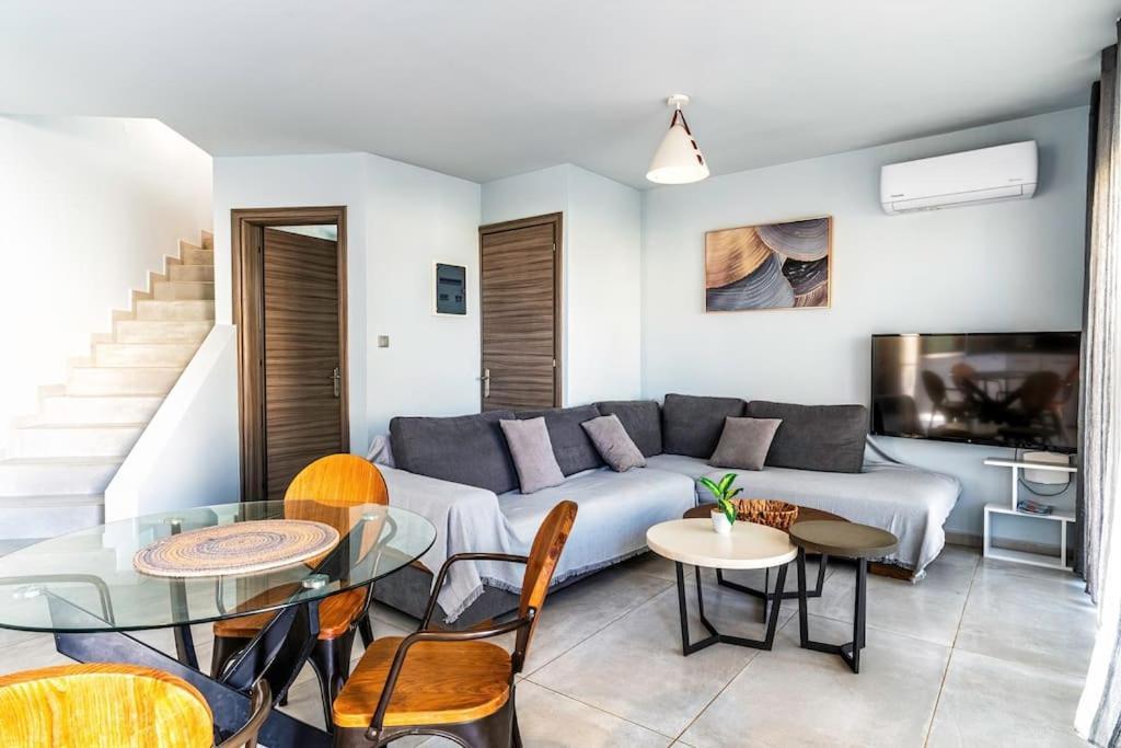 Zefyros Suite , Seafront Retreat ! Πάνορμος Εξωτερικό φωτογραφία