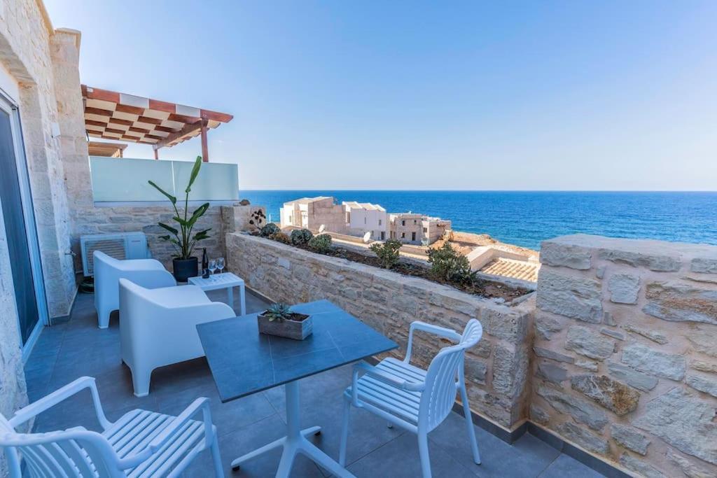 Zefyros Suite , Seafront Retreat ! Πάνορμος Εξωτερικό φωτογραφία